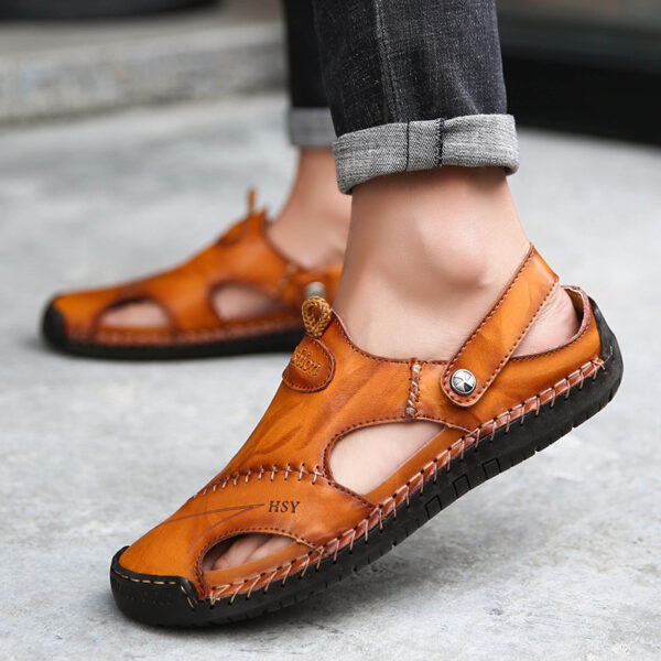 Men's Closed Toe Sandals Summer Adjustable Slides Slippers Fashion Beach Shoes - Image 9