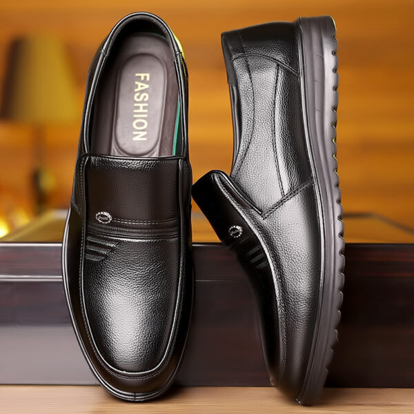 First Layer Cowhide Men's Business Casual Non-slip Soft Leather Soft Sole Shoes - Image 3