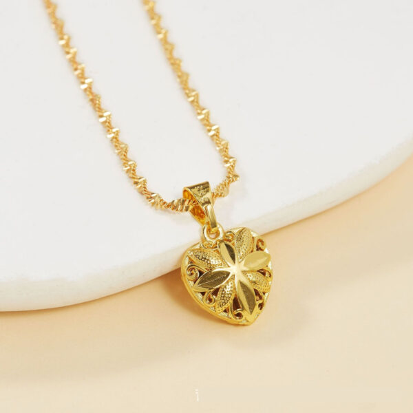 Heart-shaped Necklace Ethnic Style Hollow Chicken Hearts Gold Plated - Image 4