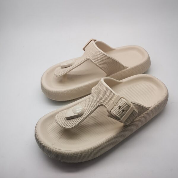EVA Buckle Flip-flop Fashion Non-slip Slip-on Slippers Outdoor Dual-use Beach Shoes - Image 8