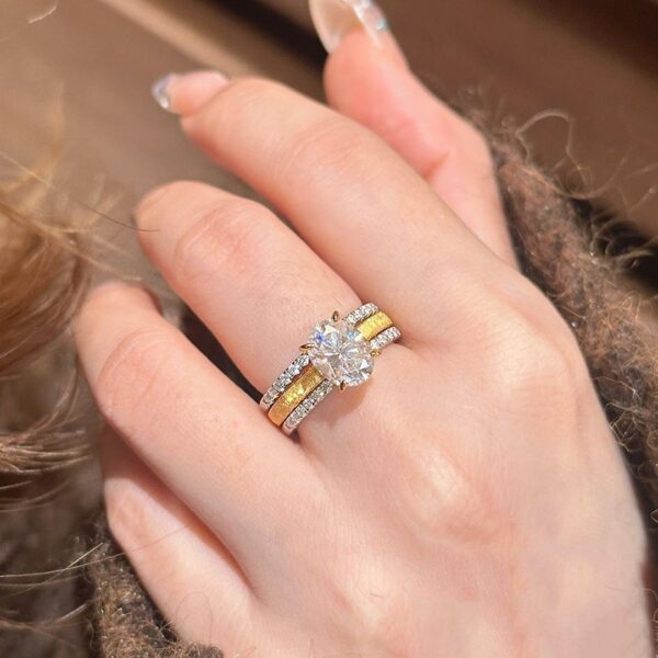 Twin Same Brushed Big Diamond Row Diamond Ring - Image 5