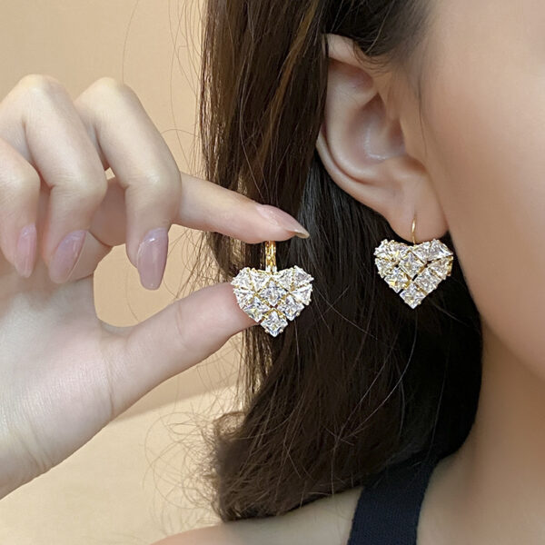 French Style Heart-shaped Zircon Earrings For Women - Image 4