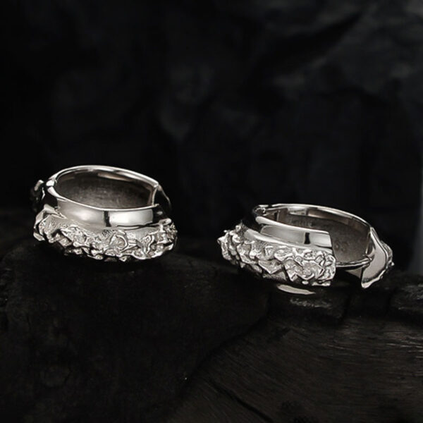 Women's High-grade S925 Sterling Silver Irregular With Personality Texture Ear Clip - Image 7