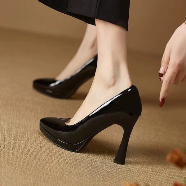 Low-cut Waterproof Platform Gentle Bright Leather Pumps Professional Women's Shoe - Image 2