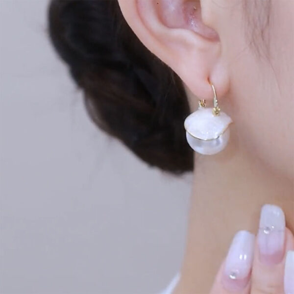 Niche Design Advanced Light Luxury Ear Clips Earrings - Image 4