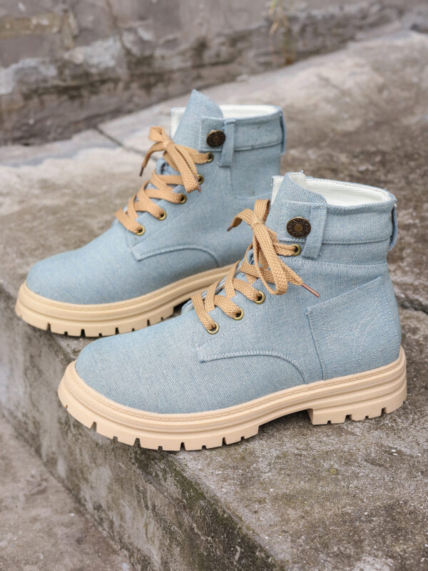 Plus Size Platform Martin Boots Female Lace Up Casual Ankle Boots - Image 2